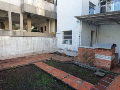 Casa à venda com 156m², 3 quartos, 1 suíte, 2 vagas no bairro Petrópolis em Porto Alegre - Foto 28