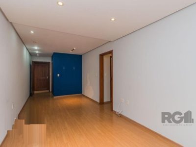 Cobertura à venda com 182m², 2 quartos, 1 suíte, 2 vagas no bairro São João em Porto Alegre - Foto 3