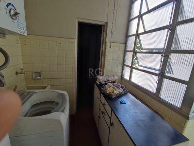 Apartamento à venda com 136m², 3 quartos, 1 vaga no bairro Centro Histórico em Porto Alegre - Foto 16