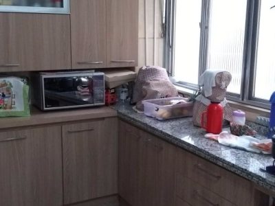 Apartamento à venda com 84m², 3 quartos, 1 suíte, 1 vaga no bairro Cidade Baixa em Porto Alegre - Foto 5