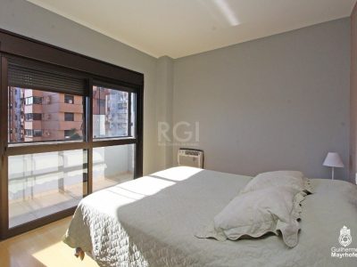 Apartamento à venda com 114m², 3 quartos, 1 suíte, 2 vagas no bairro Petrópolis em Porto Alegre - Foto 8