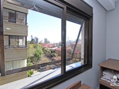 Apartamento à venda com 114m², 3 quartos, 1 suíte, 2 vagas no bairro Petrópolis em Porto Alegre - Foto 12