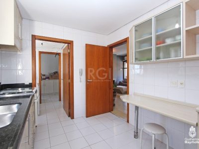 Apartamento à venda com 114m², 3 quartos, 1 suíte, 2 vagas no bairro Petrópolis em Porto Alegre - Foto 17