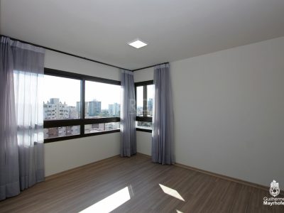 Apartamento à venda com 82m², 2 quartos, 2 suítes, 2 vagas no bairro Menino Deus em Porto Alegre - Foto 4