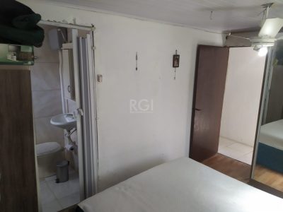 Casa à venda com 270m², 5 quartos, 2 suítes, 2 vagas no bairro Jardim Carvalho em Porto Alegre - Foto 25