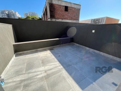 Conjunto/Sala à venda com 35m², 2 vagas no bairro Menino Deus em Porto Alegre - Foto 2