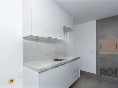 Apartamento à venda com 69m², 2 quartos, 1 suíte, 1 vaga no bairro Jardim do Salso em Porto Alegre - Foto 4