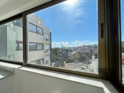 Apartamento à venda com 117m², 3 quartos, 1 suíte, 1 vaga no bairro Cristal em Porto Alegre - Foto 6