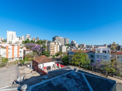 Cobertura à venda com 110m², 2 quartos, 1 vaga no bairro Rio Branco em Porto Alegre - Foto 33