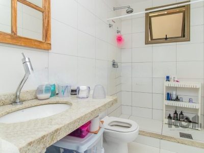 Apartamento à venda com 122m², 3 quartos, 3 suítes, 2 vagas no bairro Petrópolis em Porto Alegre - Foto 9