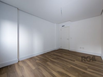 Apartamento à venda com 120m², 3 quartos, 1 suíte, 2 vagas no bairro Tristeza em Porto Alegre - Foto 16