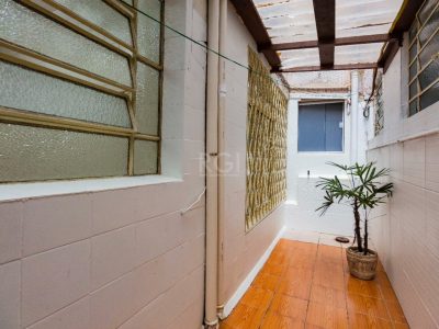 Apartamento à venda com 80m², 2 quartos no bairro Centro Histórico em Porto Alegre - Foto 52