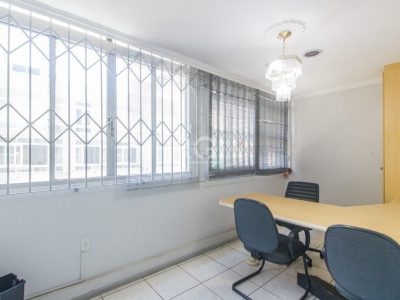 Conjunto/Sala à venda com 115m² no bairro Centro Histórico em Porto Alegre - Foto 6