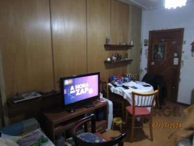 Apartamento à venda com 75m², 2 quartos no bairro Bom Fim em Porto Alegre - Foto 4