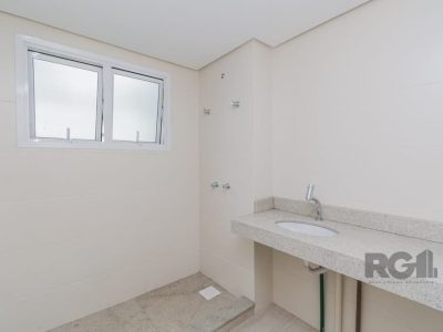 Casa Condominio à venda com 251m², 3 quartos, 3 suítes, 3 vagas no bairro Praia de Belas em Porto Alegre - Foto 13