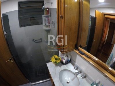 Apartamento à venda com 73m², 2 quartos, 1 vaga no bairro Centro Histórico em Porto Alegre - Foto 13