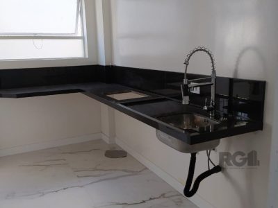 Apartamento à venda com 75m², 2 quartos no bairro Chácara das Pedras em Porto Alegre - Foto 16