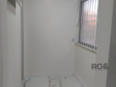 Apartamento à venda com 75m², 2 quartos no bairro Chácara das Pedras em Porto Alegre - Foto 17