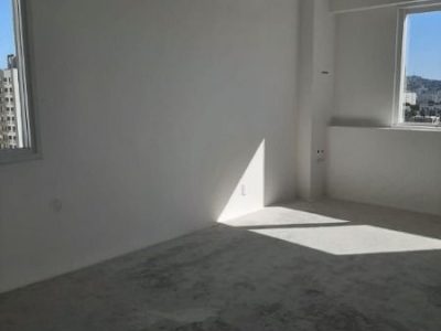 Conjunto/Sala à venda com 32m² no bairro Santana em Porto Alegre - Foto 5