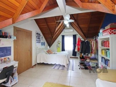 Casa Condominio à venda com 320m², 5 quartos, 1 suíte, 3 vagas no bairro Tristeza em Porto Alegre - Foto 32