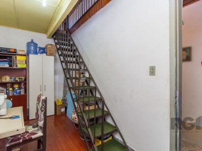 Casa à venda com 127m², 4 quartos no bairro Menino Deus em Porto Alegre - Foto 13