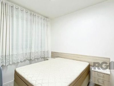 Apartamento à venda com 45m², 2 quartos, 1 vaga no bairro Ipanema em Porto Alegre - Foto 28