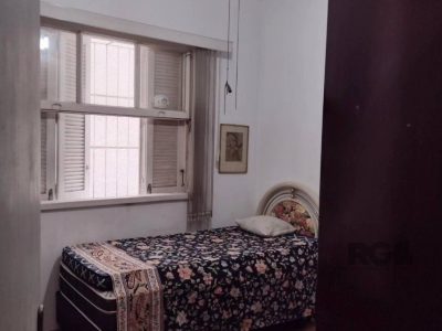 Apartamento à venda com 87m², 2 quartos, 1 suíte no bairro Moinhos de Vento em Porto Alegre - Foto 8