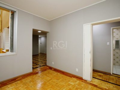 Apartamento à venda com 95m², 3 quartos no bairro Petrópolis em Porto Alegre - Foto 6