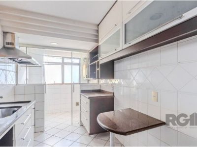 Apartamento à venda com 100m², 3 quartos, 1 suíte, 2 vagas no bairro Tristeza em Porto Alegre - Foto 9