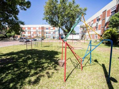 Apartamento à venda com 80m², 3 quartos, 1 vaga no bairro Cristal em Porto Alegre - Foto 29