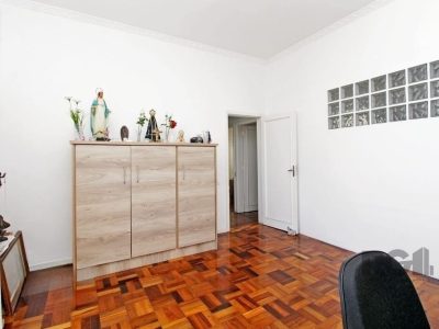 Apartamento à venda com 101m², 3 quartos, 1 suíte no bairro Floresta em Porto Alegre - Foto 3