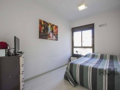 Apartamento à venda com 78m², 2 quartos, 1 suíte, 1 vaga no bairro Petrópolis em Porto Alegre - Foto 12