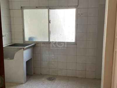 Casa Condominio à venda com 150m², 3 quartos, 1 suíte, 2 vagas no bairro Santo Antônio em Porto Alegre - Foto 6