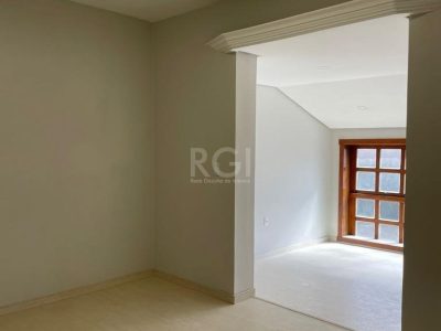 Casa Condominio à venda com 150m², 3 quartos, 1 suíte, 2 vagas no bairro Santo Antônio em Porto Alegre - Foto 14