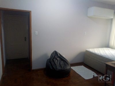 Apartamento JK à venda com 27m² no bairro Independência em Porto Alegre - Foto 2