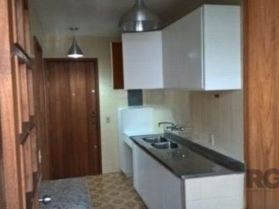 Apartamento à venda com 124m², 3 quartos, 1 suíte, 1 vaga no bairro Menino Deus em Porto Alegre - Foto 7