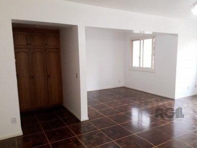 Apartamento à venda com 124m², 3 quartos, 1 suíte, 1 vaga no bairro Menino Deus em Porto Alegre - Foto 15