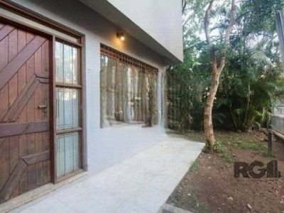 Casa à venda com 260m², 4 quartos, 1 suíte, 5 vagas no bairro Passo d'Areia em Porto Alegre - Foto 14