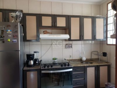 Apartamento à venda com 64m², 2 quartos, 1 vaga no bairro Passo d'Areia em Porto Alegre - Foto 3