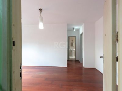 Apartamento à venda com 99m², 2 quartos, 1 suíte, 1 vaga no bairro Cristal em Porto Alegre - Foto 5