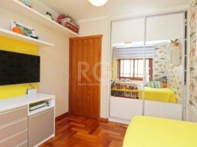 Apartamento à venda com 126m², 3 quartos, 1 suíte, 2 vagas no bairro Menino Deus em Porto Alegre - Foto 15