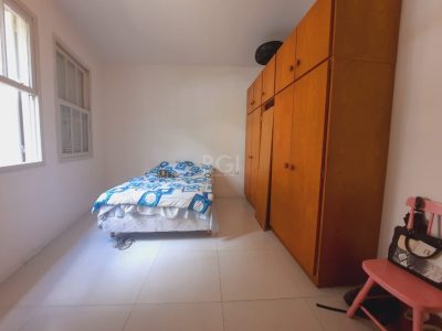 Apartamento à venda com 107m², 2 quartos, 1 suíte, 1 vaga no bairro Floresta em Porto Alegre - Foto 18