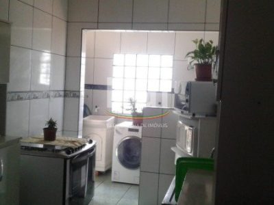 Casa à venda com 450m², 4 quartos, 1 suíte, 2 vagas no bairro Vila Ipiranga em Porto Alegre - Foto 12