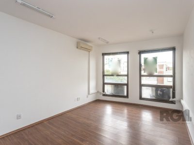 Conjunto/Sala à venda com 33m² no bairro Menino Deus em Porto Alegre - Foto 6