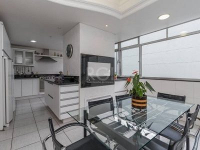 Apartamento à venda com 277m², 3 quartos, 1 suíte, 2 vagas no bairro Auxiliadora em Porto Alegre - Foto 11