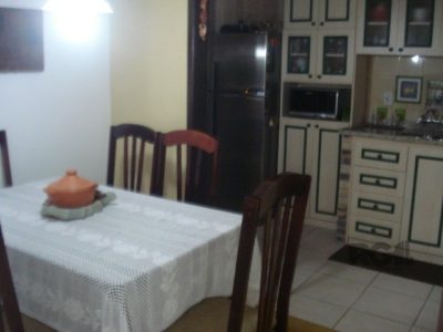 Casa à venda com 132m², 3 quartos, 1 suíte, 2 vagas no bairro Tristeza em Porto Alegre - Foto 10