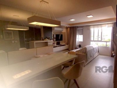 Apartamento à venda com 71m², 2 quartos, 1 suíte, 1 vaga no bairro Passo d'Areia em Porto Alegre - Foto 6