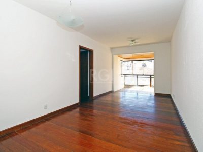 Apartamento à venda com 87m², 2 quartos, 1 vaga no bairro Auxiliadora em Porto Alegre - Foto 3