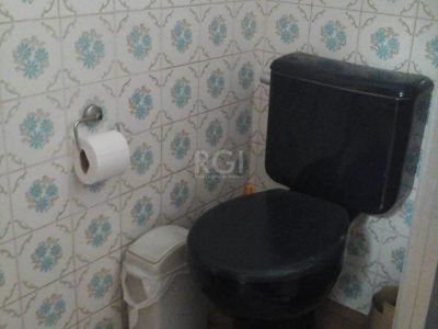 Casa à venda com 250m², 5 quartos, 5 vagas no bairro Jardim Botânico em Porto Alegre - Foto 24