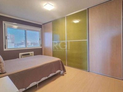 Apartamento à venda com 106m², 3 quartos, 1 suíte, 1 vaga no bairro Jardim Itu em Porto Alegre - Foto 23